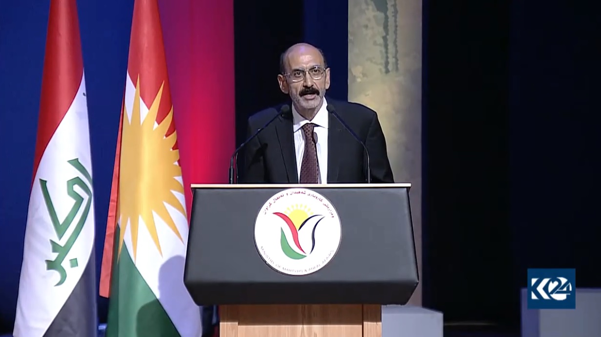Mîrê Êzdîyan daxwazîyekê arasteya Herêma Kurdistanê, Îraqê û Civaka nêvdewletî dike